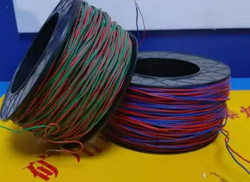 靖边放炮线的主要材质有哪些？不同材质的适用场景有何区别？